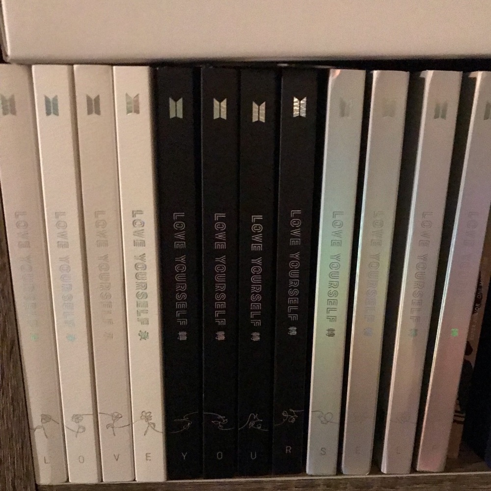 BTS Love yourself tear albums NO PC - Picture 1 of 1
